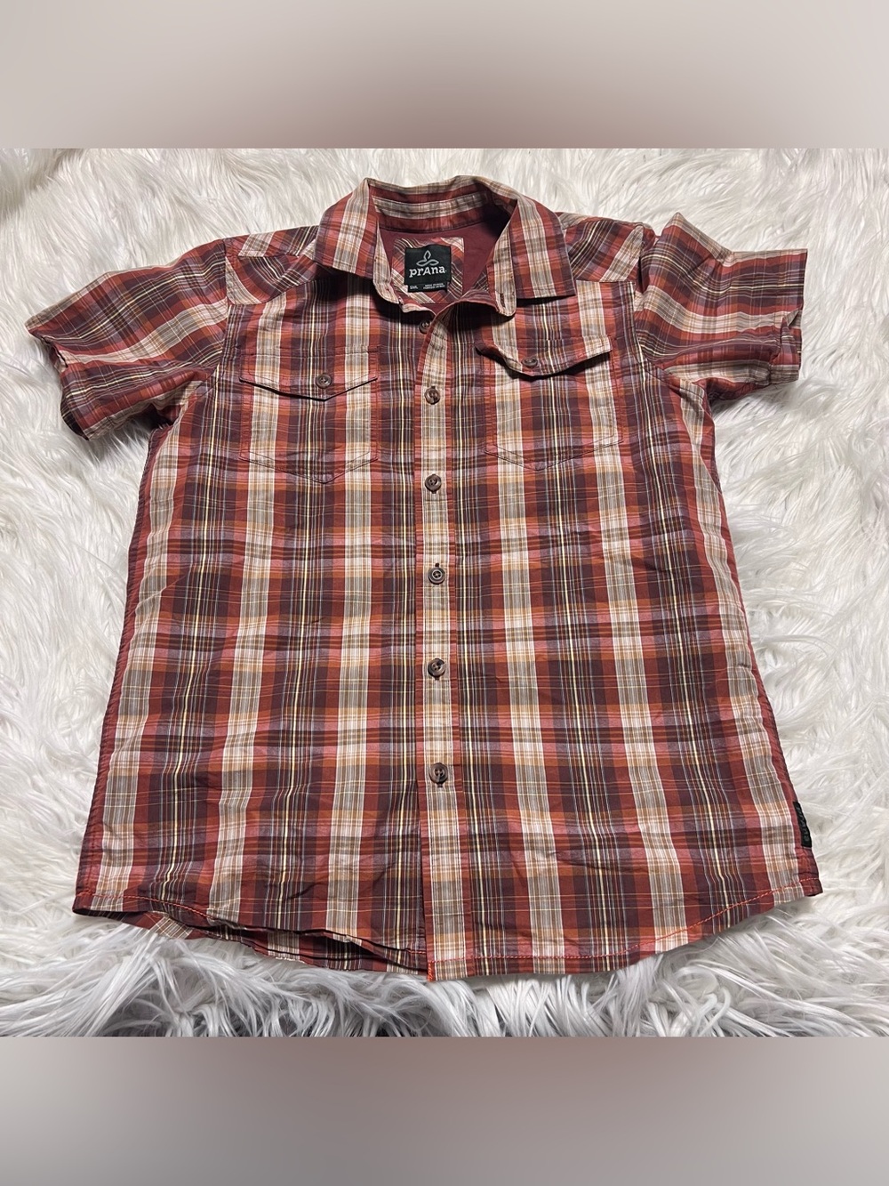 Prana Men's Red and Cream Plaid Short-Sleeve Button-Down Shirt